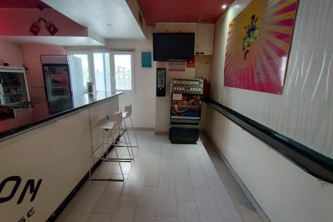 Propiedad comercial en venta en Villamartin, Alicante, España 170 m2 No. 165470 - foto 4