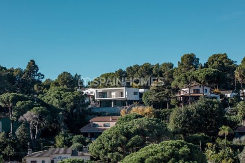 Huvila myytävänä Barcelona, Espanja, 5 makuuhuonetta, 312 m2 No. 139757 - kuva 13