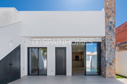 Lägenhet till salu Pilar de la Horadada, Alicante, Spanien 3 sovrum, 90 kvm. Nr. 139752 - foto 4
