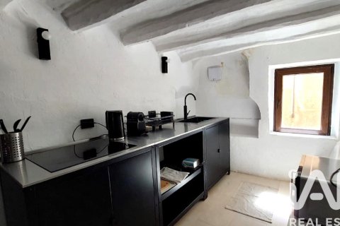 Продажа виллы в Монблан, Таррагона, Испания 2 спальни, 260м2 №184909 - фото 6