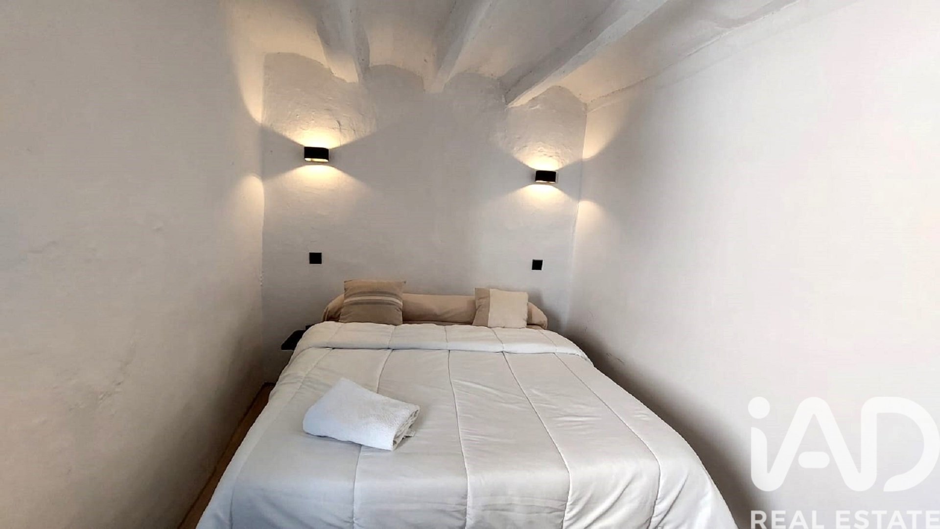 Villa à Montblanc, Tarragona, Espagne 2 chambres, 260 m2 No. 184909