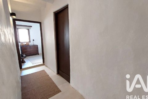 Продажа виллы в Монблан, Таррагона, Испания 2 спальни, 260м2 №184909 - фото 25