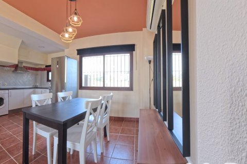 Сasa en venta en El Ronquillo, Sevilla, España 2 dormitorios, 66 m2 No. 184914 - foto 8