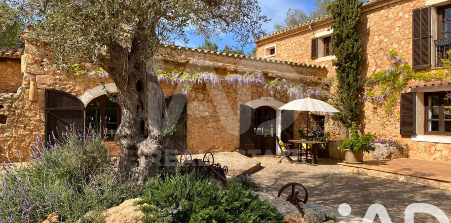 Talo Sencelles, Mallorca, Espanja 4 makuuhuonetta, 320 m2 No. 153079