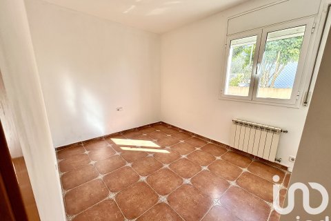 Dom w Amposta, Tarragona, Hiszpania 4 sypialnie, 271 mkw. nr 153077 – zdjęcie 18