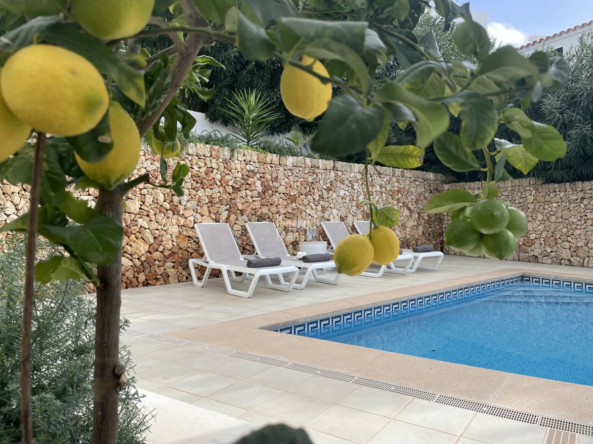 Villa i Mahon, Menorca, Spanien 5 sovrum, 218 kvm. Nr. 65254