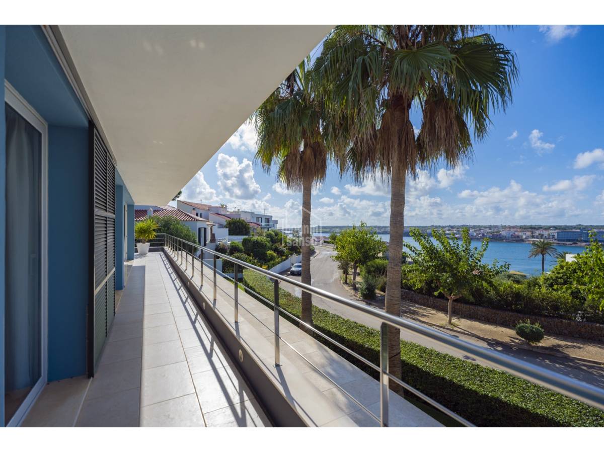 Villa i Mahon, Menorca, Spanien 5 sovrum, 218 kvm. Nr. 65254