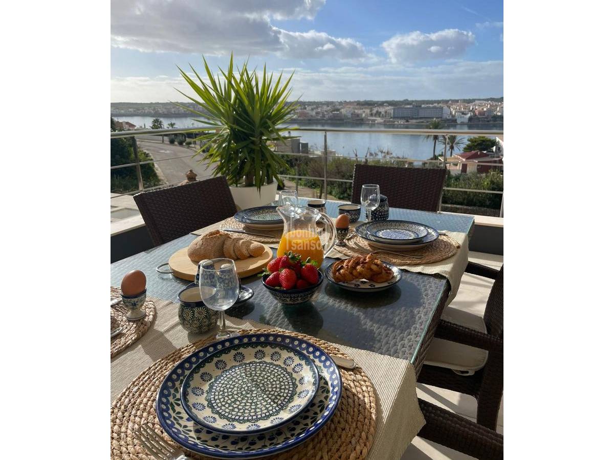 Villa i Mahon, Menorca, Spanien 5 sovrum, 218 kvm. Nr. 65254