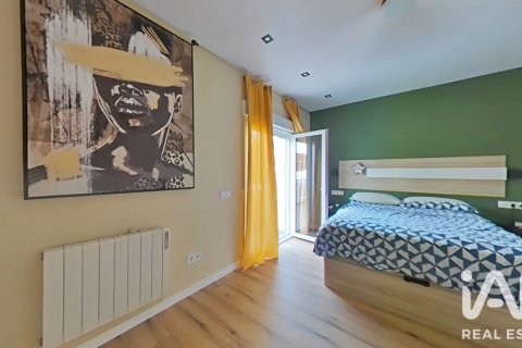 Villetta a schiera in vendita a Reus, Tarragona, Spagna 4 camere da letto, 181 mq. N° 195730 - foto 17