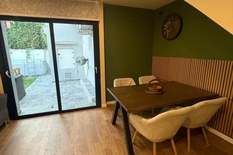 Villetta a schiera in vendita a Reus, Tarragona, Spagna 4 camere da letto, 181 mq. N° 195730 - foto 12