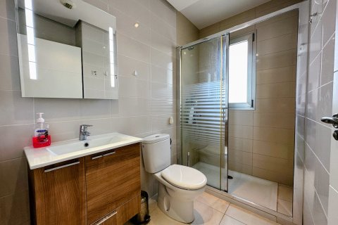 Lägenhet till salu La Zenia, Alicante, Spanien 4 sovrum, 175 kvm. Nr. 136929 - foto 27