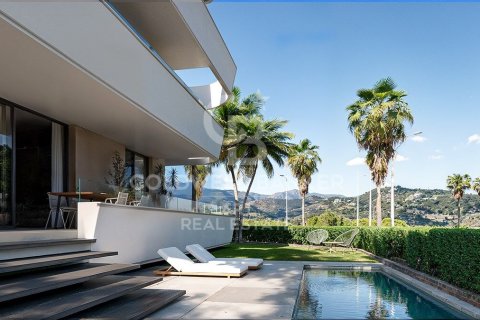 Apartment à vendre à Estepona, Malaga, Espagne, 3 chambres, 101 m2 No. 178530 - photo 3