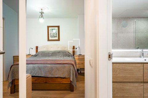 Продажа квартиры в Барселона, Испания 4 спальни, 146м2 №193677 - фото 24