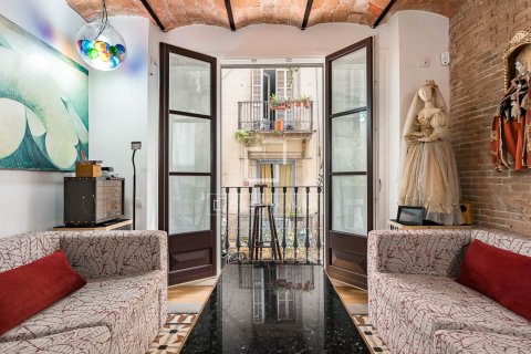 Продажа квартиры в Барселона, Испания 4 спальни, 146м2 №193677 - фото 5