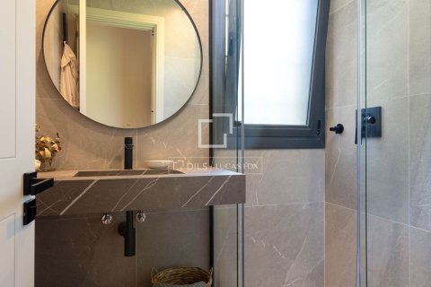 Villa for sale in Sant Vicenc De Montalt, Barcelona, Spain 4 bedrooms, 220 sq.m. No. 193678 - photo 22