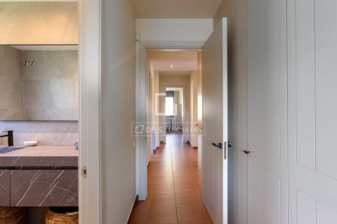 Villa for sale in Sant Vicenc De Montalt, Barcelona, Spain 4 bedrooms, 220 sq.m. No. 193678 - photo 17