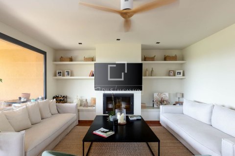 Villa for sale in Sant Vicenc De Montalt, Barcelona, Spain 4 bedrooms, 220 sq.m. No. 193678 - photo 9