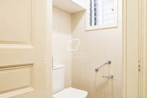 Apartamento en venta en Barcelona, España 5 dormitorios, 106 m2 No. 193676 - foto 19