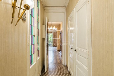 Apartamento en venta en Barcelona, España 5 dormitorios, 106 m2 No. 193676 - foto 13