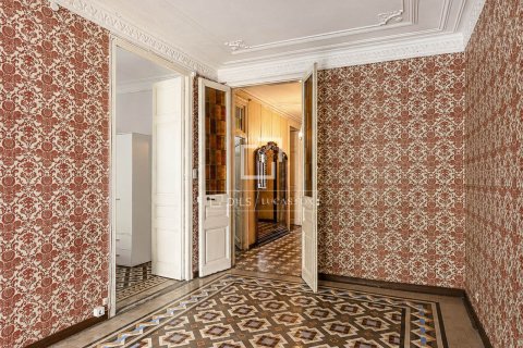 Apartamento en venta en Barcelona, España 5 dormitorios, 106 m2 No. 193676 - foto 4