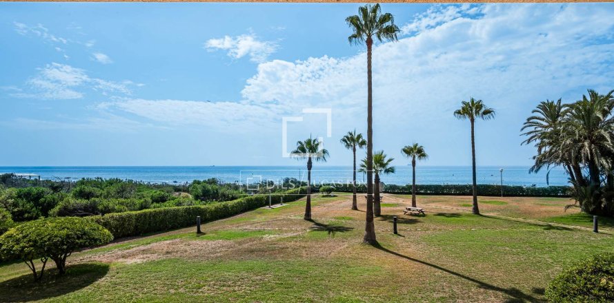 Appartamento a Gava, Barcelona, Spagna 3 camere da letto, 159 mq. N° 193682