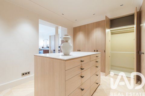 Appartamento in vendita a Madrid, Spagna 4 camere da letto, 416 mq. N° 188297 - foto 24