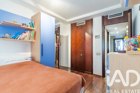 Apartment à vendre à Madrid, Espagne, 5 chambres, 279 m2 No. 188300 - photo 24