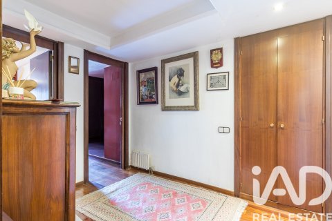 Apartment à vendre à Madrid, Espagne, 5 chambres, 279 m2 No. 188300 - photo 29