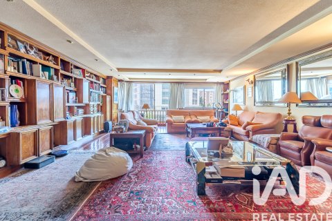 Apartment à vendre à Madrid, Espagne, 5 chambres, 279 m2 No. 188300 - photo 2