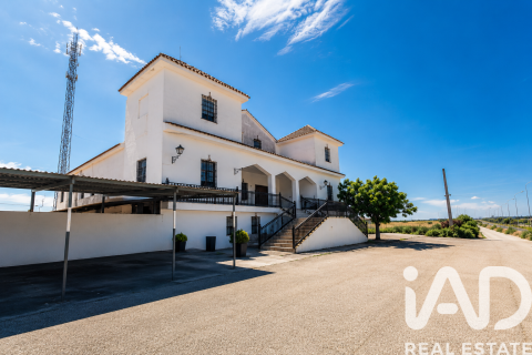 Сasa en venta en Ocana, Toledo, España 837 m2 No. 188299 - foto 1