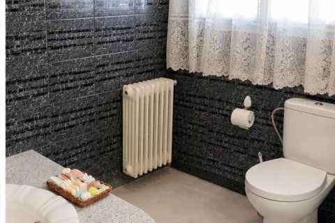 Сasa en venta en Ocana, Toledo, España 837 m2 No. 188299 - foto 17