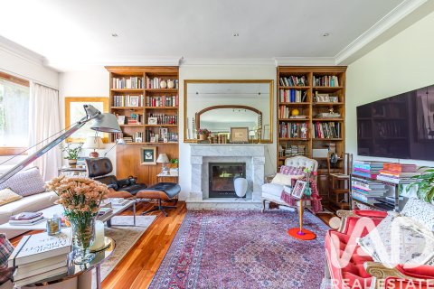 Wohnung zum Verkauf in Madrid, Spanien 5 Schlafzimmer, 325 m2 Nr. 188298 - Foto 5