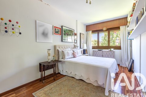 Wohnung zum Verkauf in Madrid, Spanien 5 Schlafzimmer, 325 m2 Nr. 188298 - Foto 26