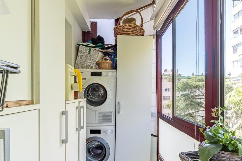Wohnung zum Verkauf in Madrid, Spanien 5 Schlafzimmer, 325 m2 Nr. 188298 - Foto 17