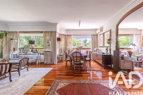 Wohnung zum Verkauf in Madrid, Spanien 5 Schlafzimmer, 325 m2 Nr. 188298 - Foto 2