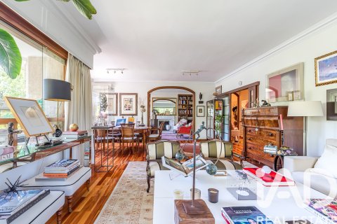 Wohnung zum Verkauf in Madrid, Spanien 5 Schlafzimmer, 325 m2 Nr. 188298 - Foto 8