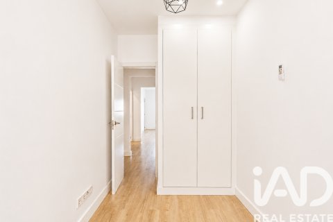Appartamento in vendita a Barcelona, Spagna 3 camere da letto, 77 mq. N° 188362 - foto 30