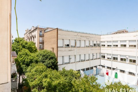 Appartamento in vendita a Barcelona, Spagna 3 camere da letto, 77 mq. N° 188362 - foto 3