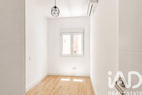Appartamento in vendita a Barcelona, Spagna 3 camere da letto, 77 mq. N° 188362 - foto 27
