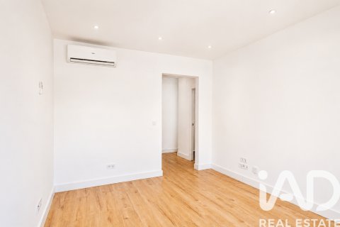 Appartamento in vendita a Barcelona, Spagna 3 camere da letto, 77 mq. N° 188362 - foto 12