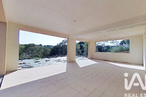 House à vendre à Bellvei, Tarragona, Espagne, 7 chambres, 320 m2 No. 188302 - photo 10