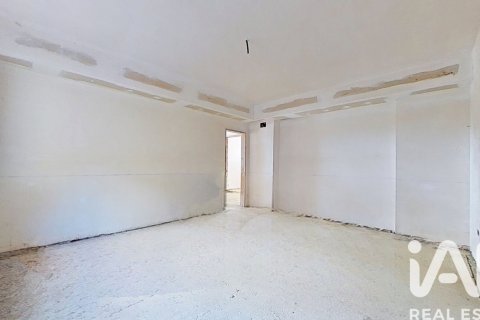 House à vendre à Bellvei, Tarragona, Espagne, 7 chambres, 320 m2 No. 188302 - photo 8
