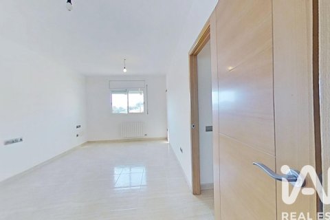 House for sale in Bellvei, Tarragona, Spain 5 bedrooms, 215 sq.m. No. 188301 - photo 27
