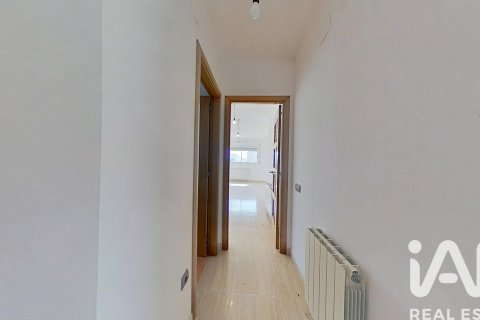 House for sale in Bellvei, Tarragona, Spain 5 bedrooms, 215 sq.m. No. 188301 - photo 9