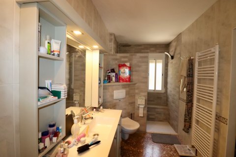 Villa in vendita Alicante, Spagna 7 camere da letto, 390 mq. N° 135635 - foto 17