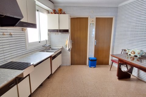 Apartment for sale Santa Pola, Alicante, Spain 4 bedrooms, 137 sq.m. No. 135633 - photo 15