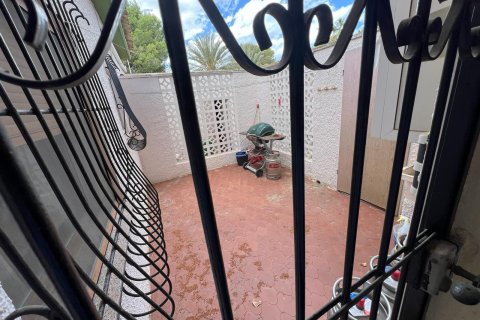 Villa for sale Dehesa De Campoamor, Alicante, Spain 3 bedrooms, 250 sq.m. No. 135629 - photo 17
