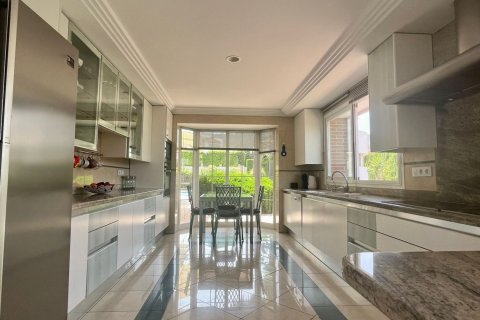 Villa à vendre Benidorm, Alicante, Espagne, 7 chambres, 642 m2 No. 135630 - photo 6