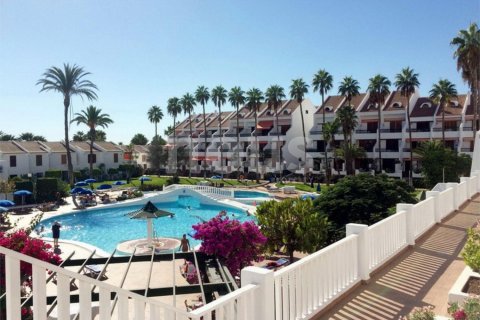 Apartment for sale Arona, Tenerife, Spain 1 bedroom, 56 sq.m. No. 109795 - photo 2