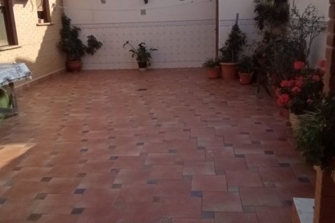Villa for sale Pilar de la Horadada, Alicante, Spain 4 bedrooms, 220 sq.m. No. 115039 - photo 30